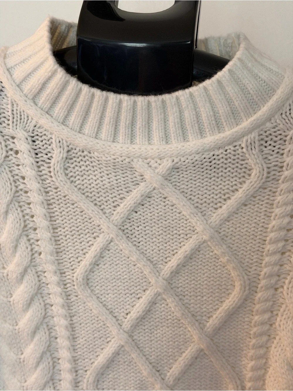 Tommy Hilfiger White Cable-Knit Crewneck Sweater